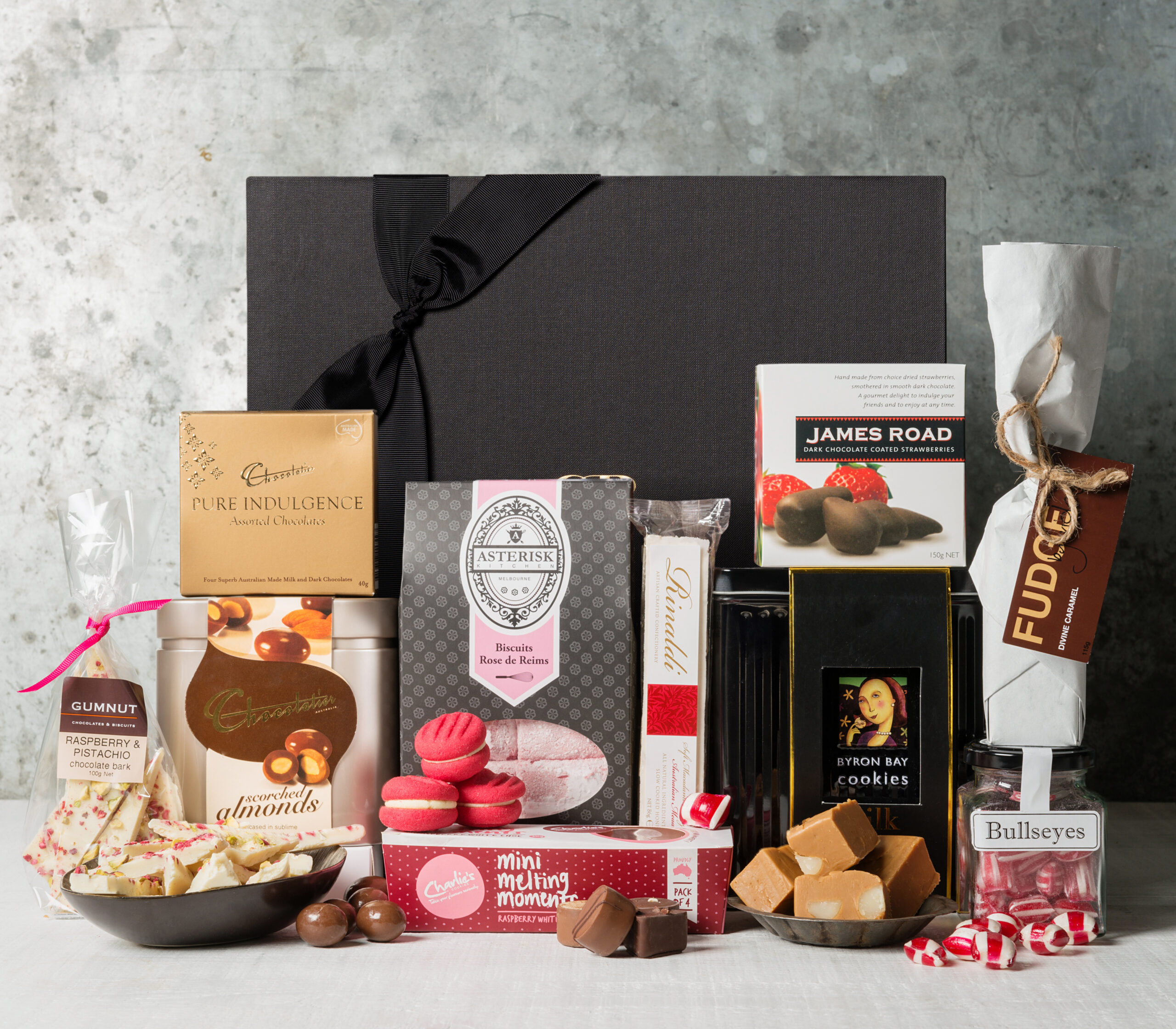 Sweet Lover Hamper - Charityhampers.com.au - GB